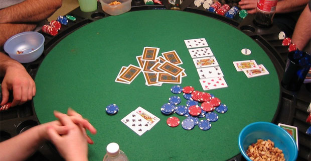 Trik Ampuh Menang Terus Main Judi Poker Online